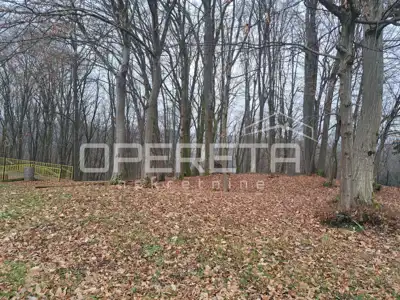 Zemljište 3.104 m², Pavučnjak, uz Karlovačku cestu