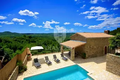 Villa 116 m², Oprtalj surroundings - pool and panoramic views - 3