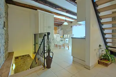 Villa 116 m², Oprtalj surroundings - pool and panoramic views - 10