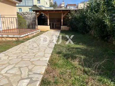Haus 180 m², Šmrika - Pool, Garage und Meerblick - 21