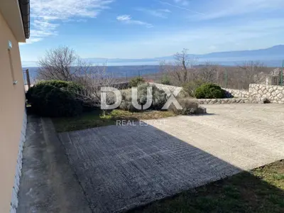 Haus 180 m², Šmrika - Pool, Garage und Meerblick - 16