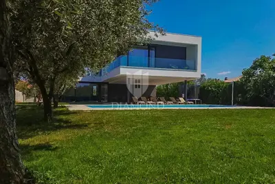 House 910 m², Peroj - private beach and heated pool - 19