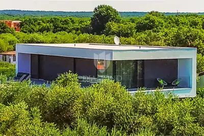 House 910 m², Peroj - private beach and heated pool - 18