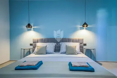 House 910 m², Peroj - private beach and heated pool - 3