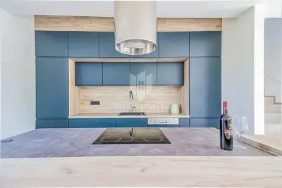 House 910 m², Peroj - private beach and heated pool - 11