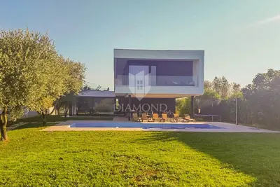 House 910 m², Peroj - private beach and heated pool - 5