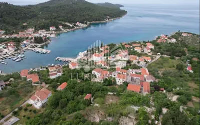 Building plot 1,014 m², Lukoran - first row by the sea - 2