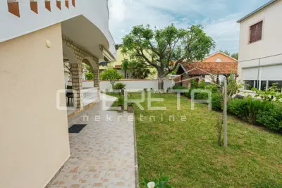 Kuća 208 m², Nin - Sabunike, 3 apartmana i vrt - 16