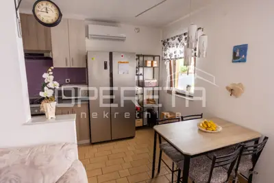 Kuća 208 m², Nin - Sabunike, 3 apartmana i vrt - 9