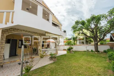 Kuća 208 m², Nin - Sabunike, 3 apartmana i vrt - 4