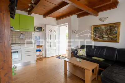 Kuća 208 m², Nin - Sabunike, 3 apartmana i vrt - 18