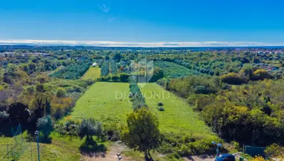 Building plot 1,250 m², Umag - quiet location - 2