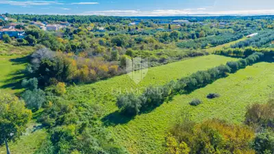 Building plot 1,250 m², Umag - quiet location - 3