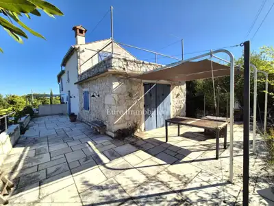 Kuća 92 m², Dobrinj - renovirana kamena dvojna kuća - 2