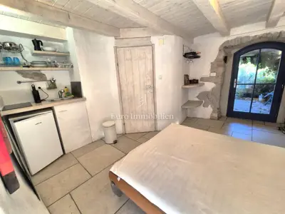 Kuća 92 m², Dobrinj - renovirana kamena dvojna kuća - 16