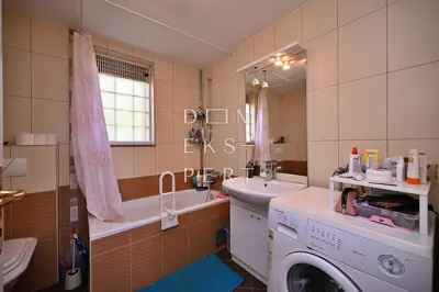 Nespeš, Obiteljska kuća s bazenom, Nespeš, Sv. I Zelina, 387 m² - 10