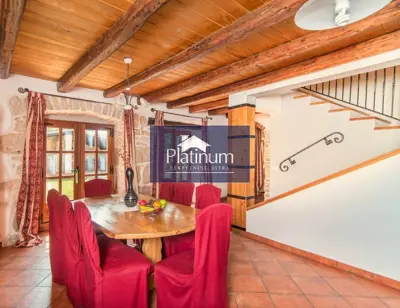 Kuća 180 m², Marčana - rustikalna s vrtom i ljetnom kuhinjom - 4