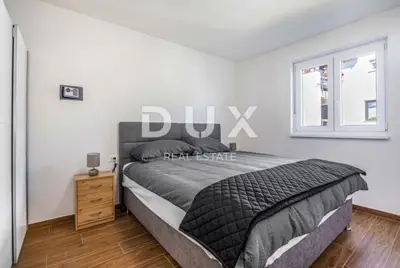 Wohnung 80 m², Poreč - Terrasse mit Jacuzzi und Sauna - 4
