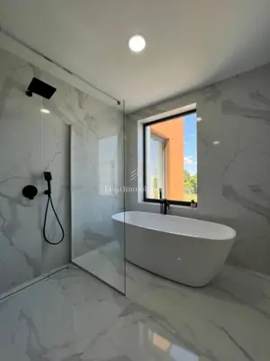 Villa 215 m², Barban - ruhige Umgebung und Grundstück 690 m² - 13