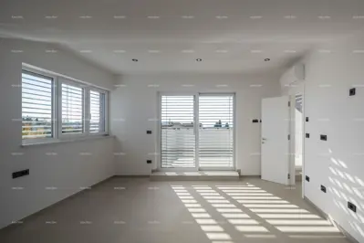 Stan, dvoetažni, Rovinj, 4 spavaće sobe i krovna terasa - 7