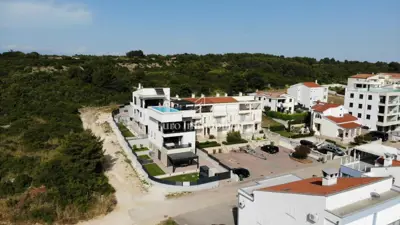 Luxury apartment building with multiple apartments - Zadar - 2