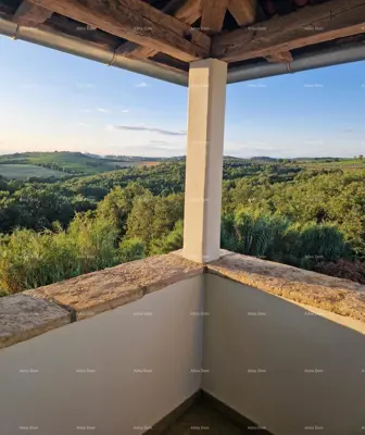BUJE – Haus mit Pool und Panoramablick - 11