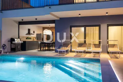 Semi-detached villa 244 m², Banjole - 100 m from the beach and sea view - 18