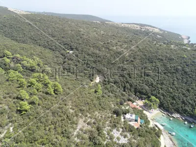 Land 8 079 m², Žrnovo - quiet location and sea view - 22