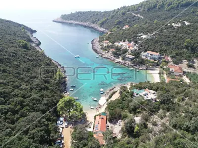 Land 8 079 m², Žrnovo - quiet location and sea view - 5