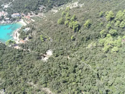 Land 8 079 m², Žrnovo - quiet location and sea view - 16