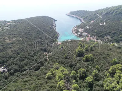 Land 8 079 m², Žrnovo - quiet location and sea view - 11