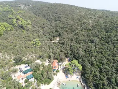 Land 8 079 m², Žrnovo - quiet location and sea view - 8
