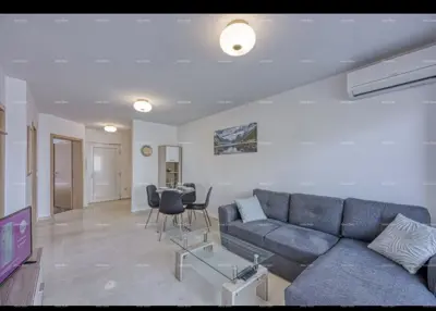 UMAG, STAN 130 m² - 7