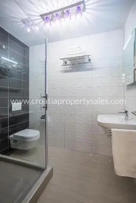 Wohnung 84 m², Split - 3 Zimmer, 2 Balkone - 7