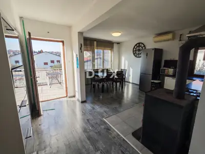 House 300 m², Pula, Nova Veruda - 300 m from the sea - 4