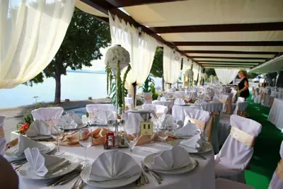Hotel 5 500 m², Crikvenica, erste Reihe zum Meer und 100 m zum Strand - 4