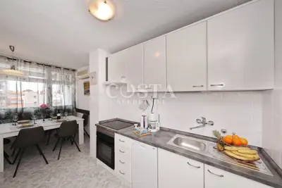 Stan 72 m², Branimirova obala - 2 spavaće sobe - 4