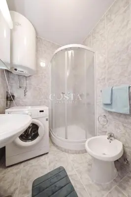 Stan 72 m², Branimirova obala - 2 spavaće sobe - 14