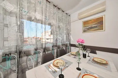 Stan 72 m², Branimirova obala - 2 spavaće sobe - 7