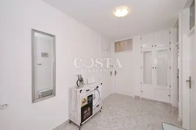 Stan 72 m², Branimirova obala - 2 spavaće sobe - 20