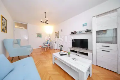 Stan 72 m², Branimirova obala - 2 spavaće sobe