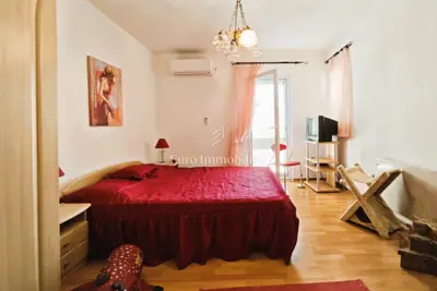 Vila 325 m², Rogoznica - bazen i pogled na more - 9