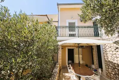 Vila 325 m², Rogoznica - bazen i pogled na more - 17