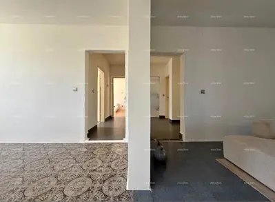 Haus 220 m², Labin - 3 Apartments und Grundstück 700 m² - 5