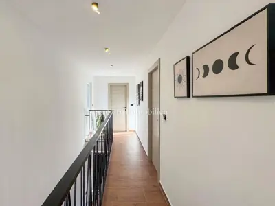 Okolica Labina - moderna villa s bazenom u izgradnji - 15