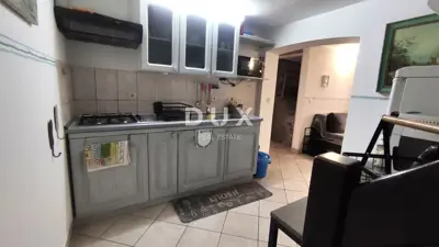 House 118 m², Betina on the island of Murter - 4 rooms, terrace - 6