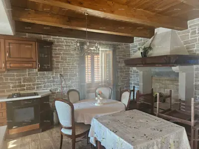 Steinhäuser, Tinjan, 5 Einheiten und Pool 23 m² - 9