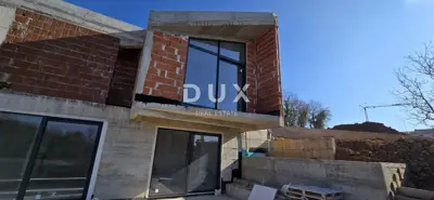 House for sale in Labin, 198,4 m² - 20