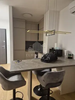 Stan 44 m², Trešnjevka - Sjever, lift i lođa - 2