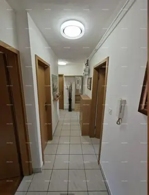 Apartment 72 m², Pula Centar - renovated and furnished - 10
